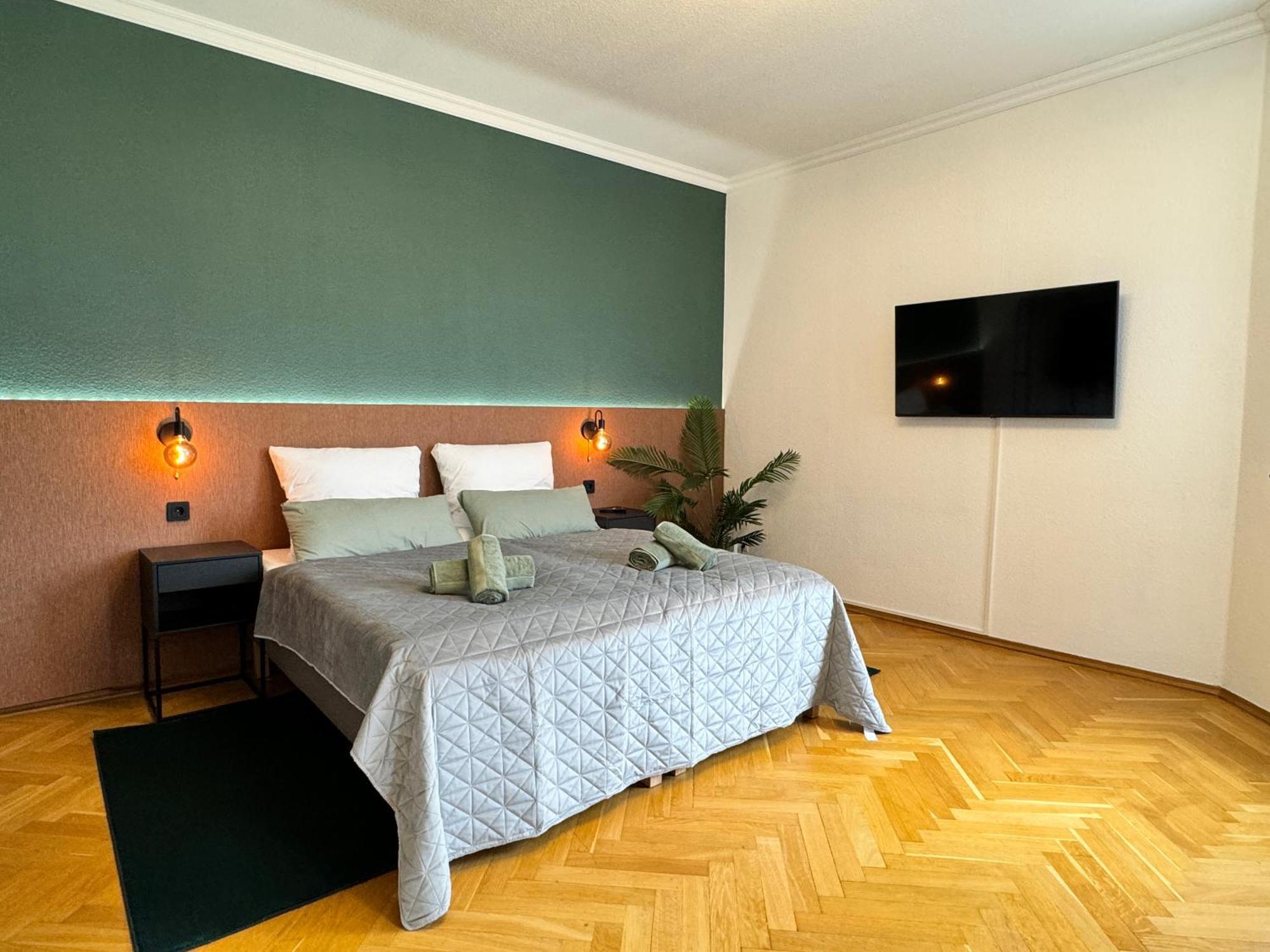 Rebelrents #4 Design Trifft Komfort - Einzigartiges Ferienapartment In Der Nahe Des Hauptbahnhofs Halle  Exterior foto